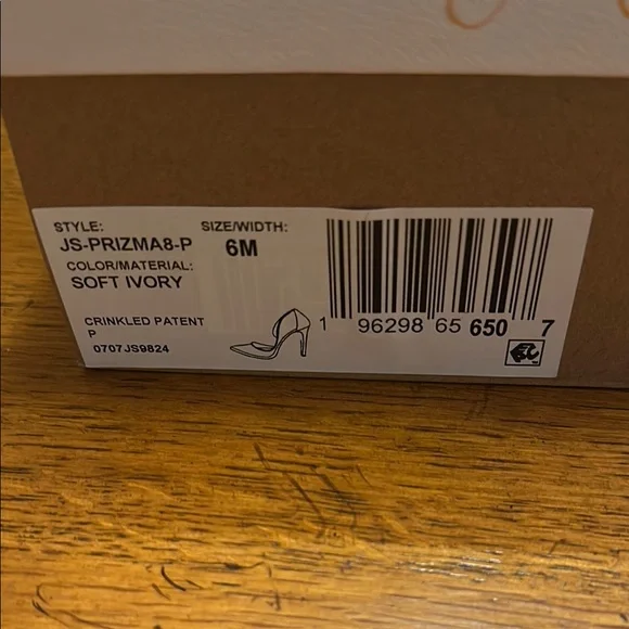 Elegant Cream and Tan Women's Heels - Picture 5 of 5